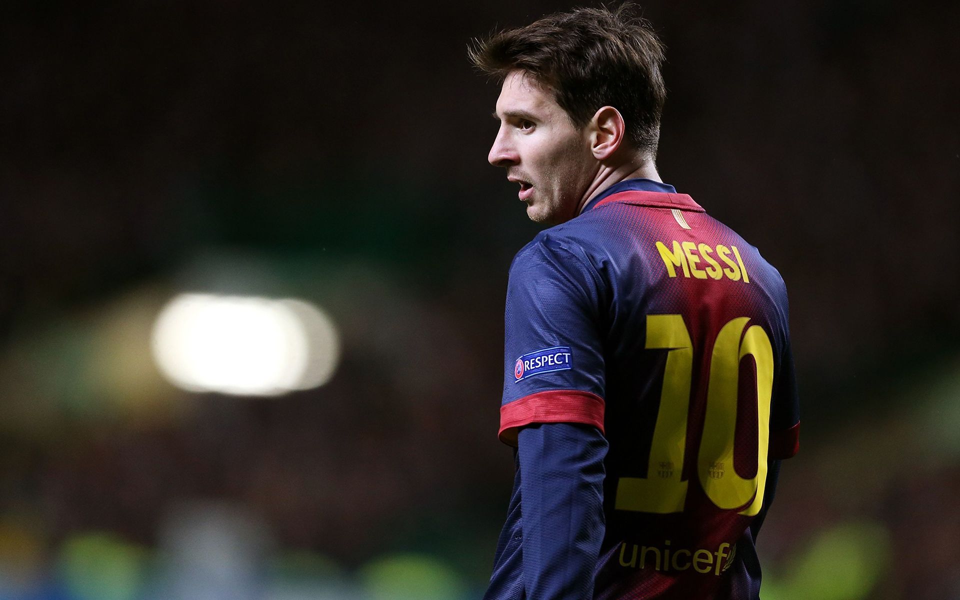 被认为是世 被认为是世