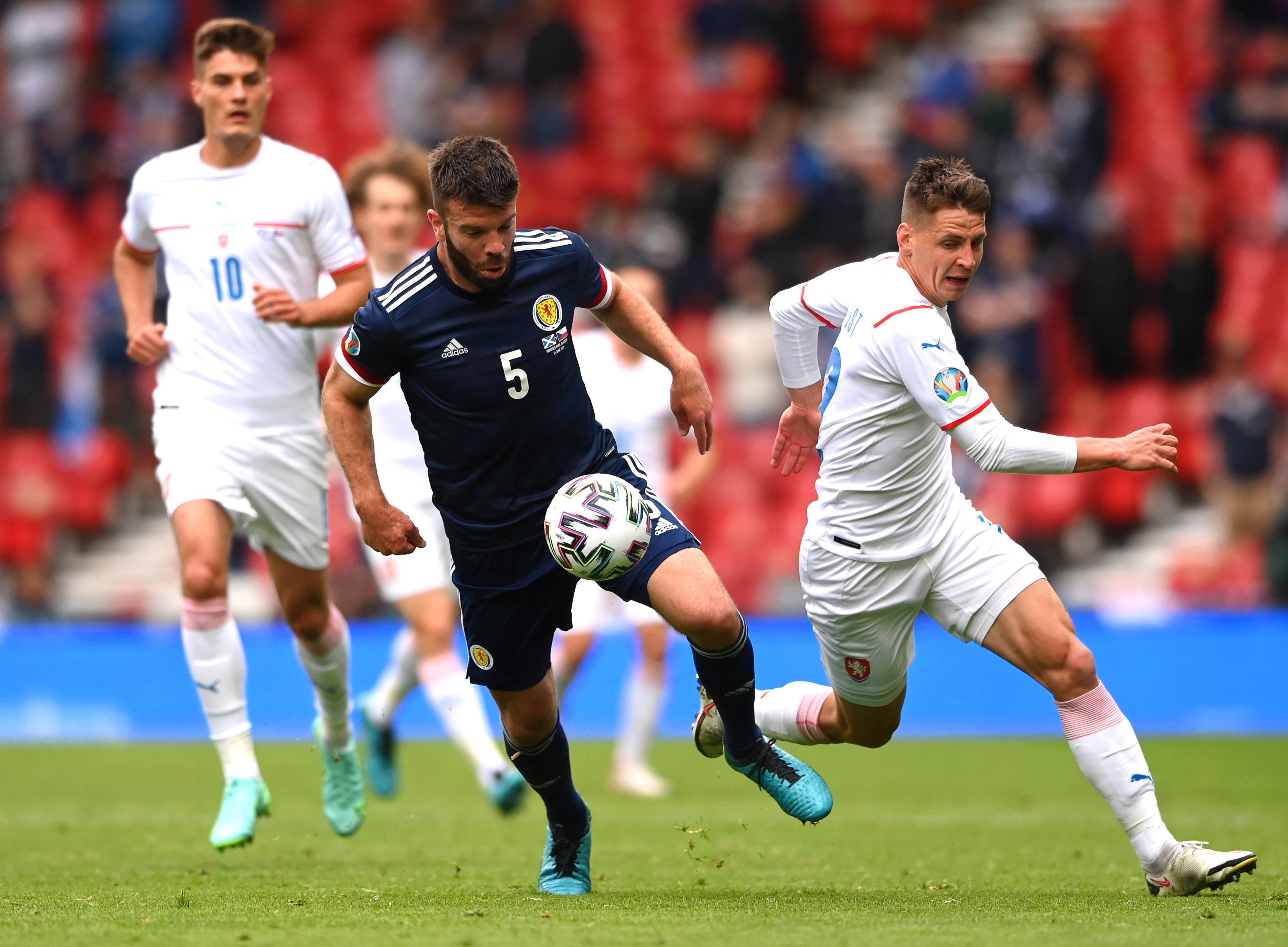 己的得分能 己的得分能