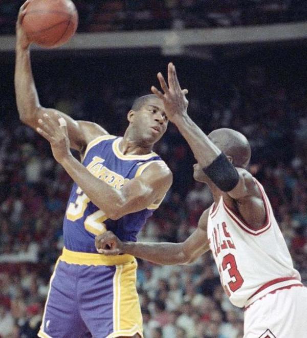 个年轻球员 个年轻球员