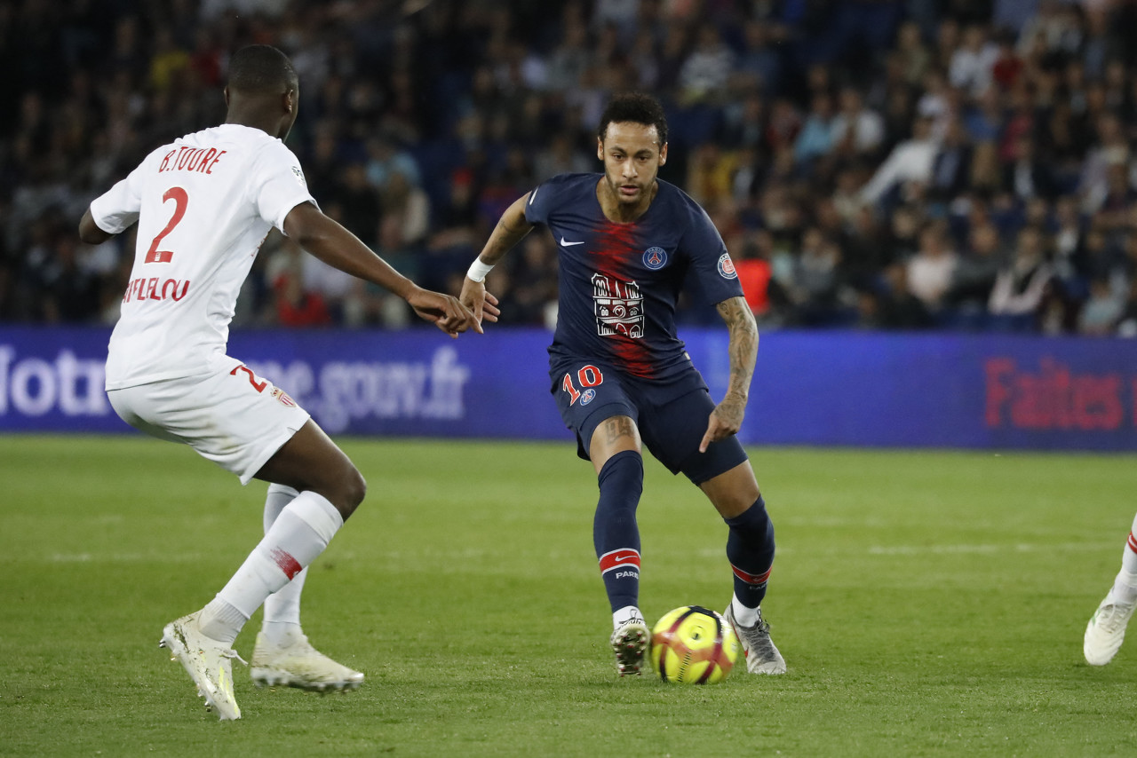 部分或全部 部分或全部